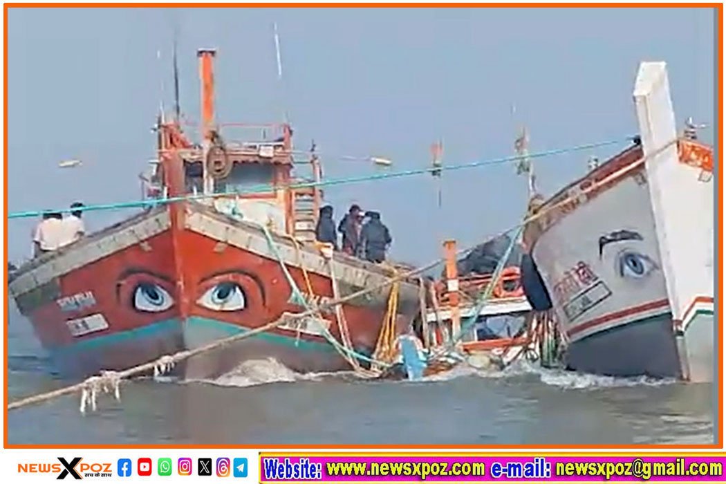 Mumbai-Chinese-Ship-vs-Boat