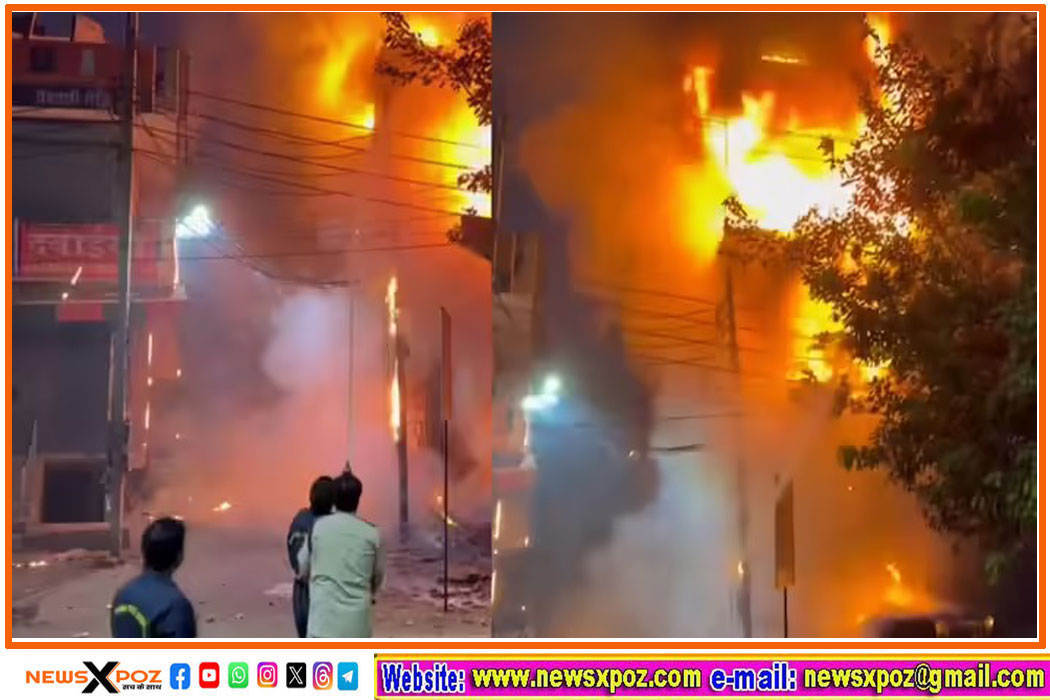 Gurugram-Fire-Showroom