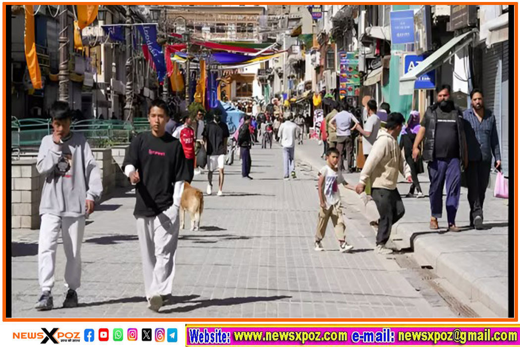 लेह में आज से खुल जाएंगे 12वीं तक के स्कूल, सुबह 7 से शाम 6 बजे तक खुलेंगी दुकानें