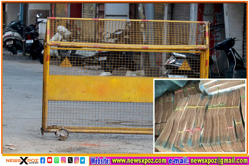 Ranchi-Seized-Cash-Checking-Vechile