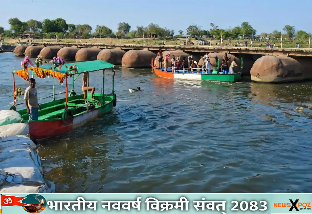 यूपी : वृंदावन में श्रद्धालुओं से भरी नाव पुल से टकराकर यमुना नदी में पलटी, पंजाब के 10 लोगों की मौत