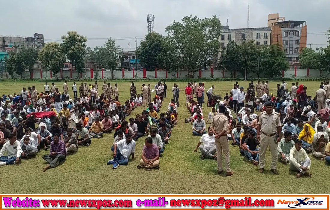 Dhanbad-Police-Line-Parade